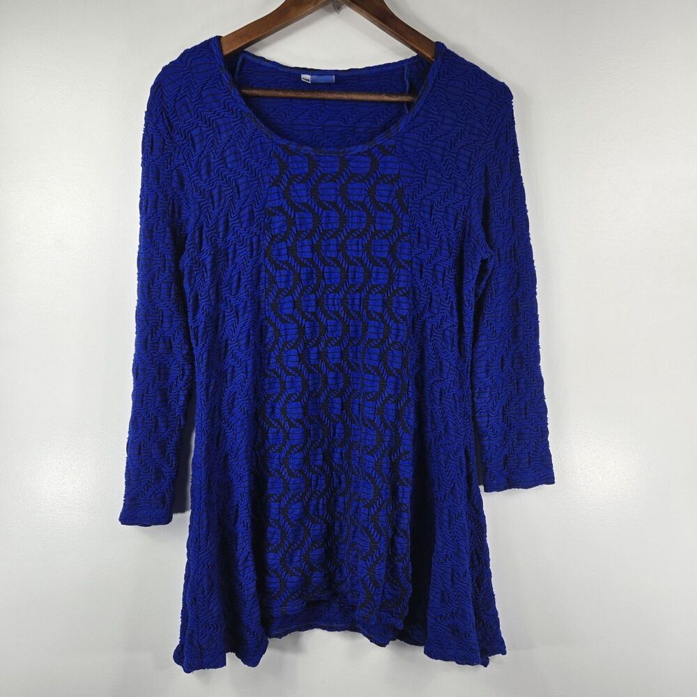 Tianello Women's Size PM Blue with Black Shirt